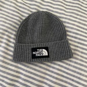 The North Face Logo Box Cuffed Beanie